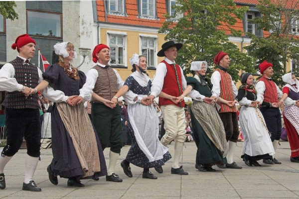 Trang phục truyền thống của người Đan Mạch